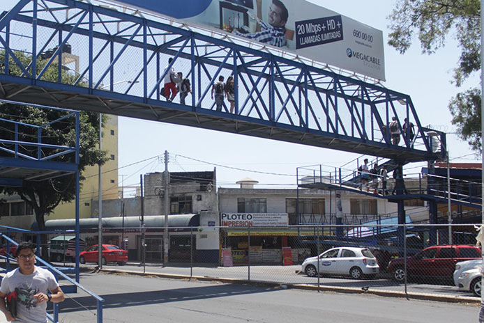 No habrá más retiro de puentes peatonales en la capital poblana