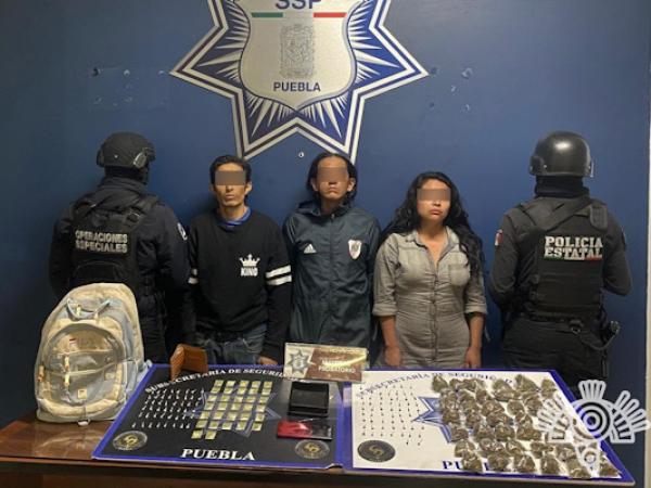 Captura SSP a tres por transportar más de 180 dosis de aparente droga