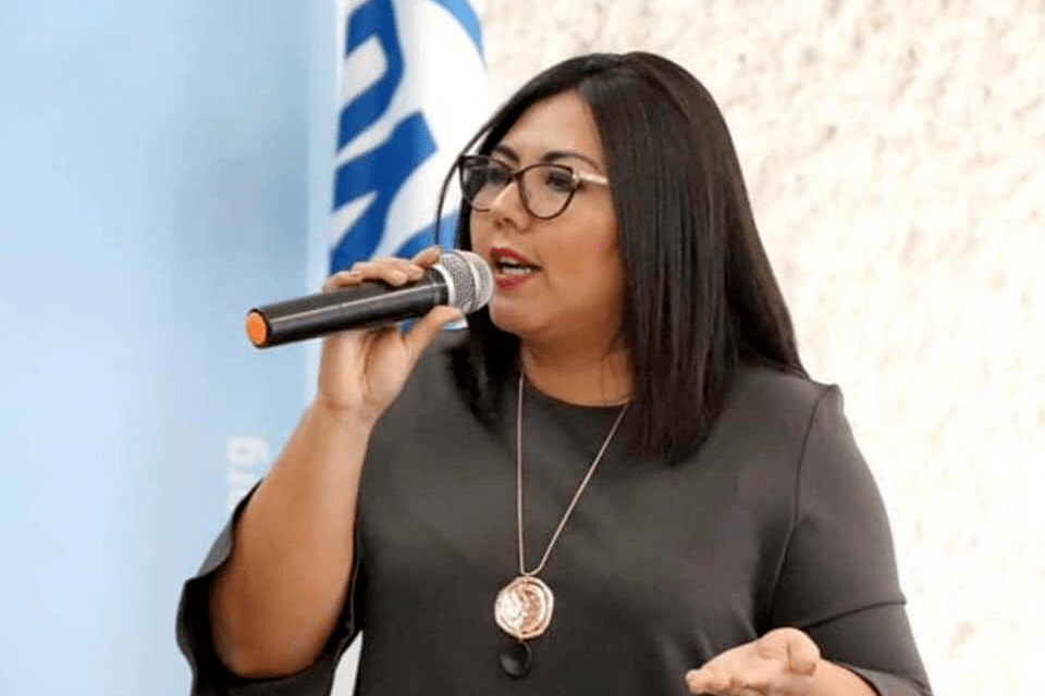 Si tiene pruebas que denuncie: truena Genoveva contra MBH
