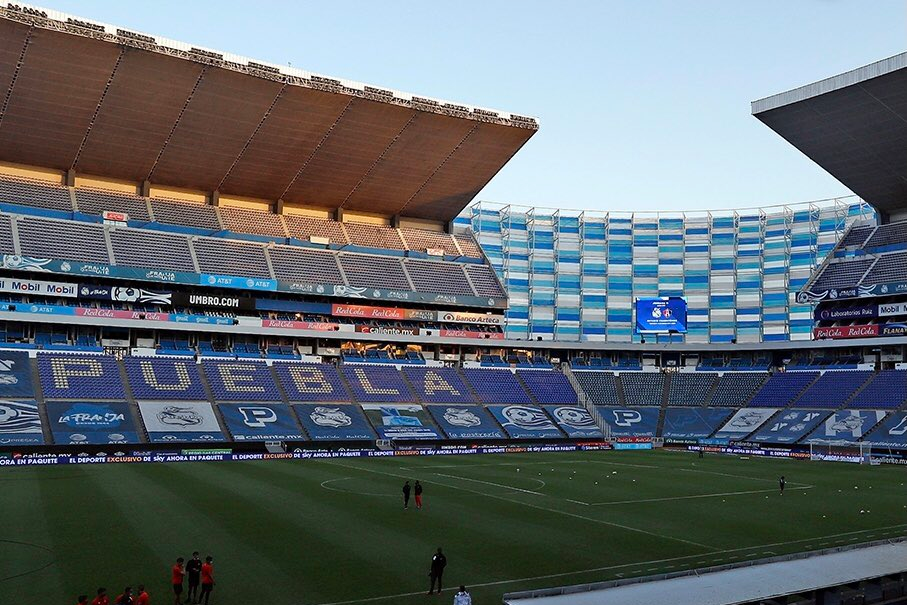 Mantiene gobierno pláticas con Puebla FC para reapertura del Cuauhtémoc