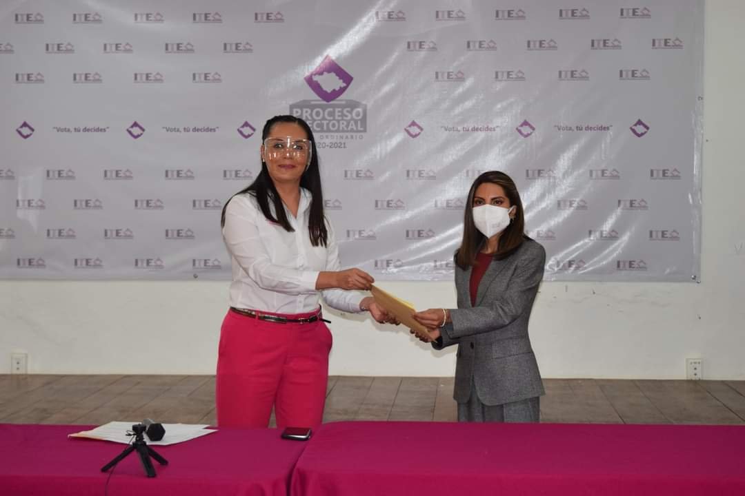 Se registra Viviana Barbosa como candidata al gobierno de Tlaxcala