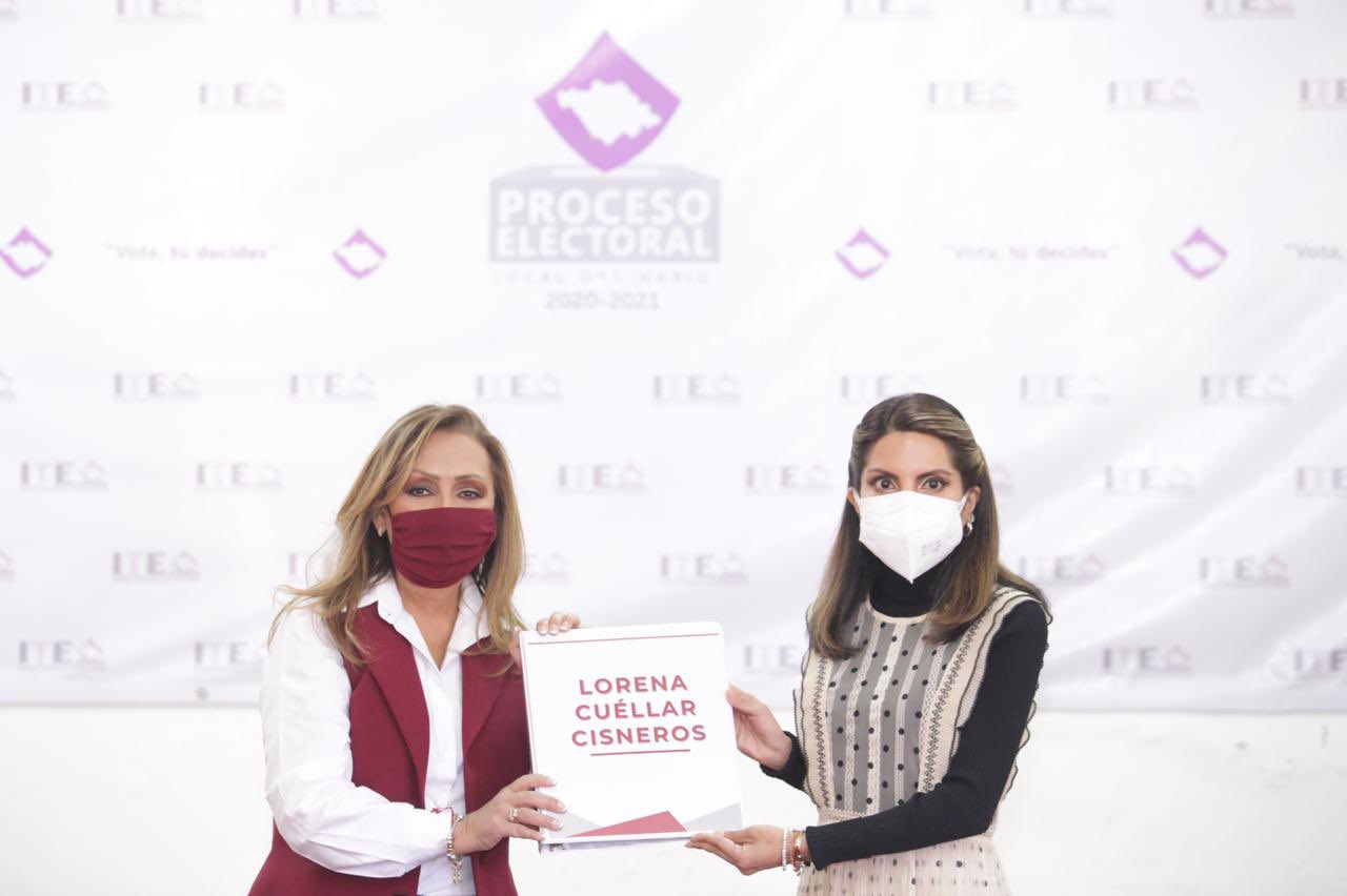 Sin eventos masivos, se registra Lorena Cuéllar como candidata en Tlaxcala