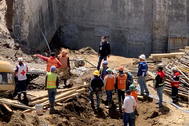 Está detenido el arquitecto de la construcción que colapsó en Texmelucan