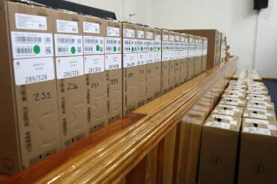 Entrega gobierno equipo de cómputo a diferentes dependencias