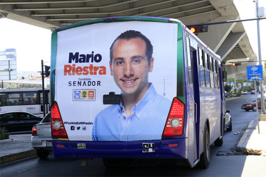 No se permitirá que el transporte público tenga propaganda política