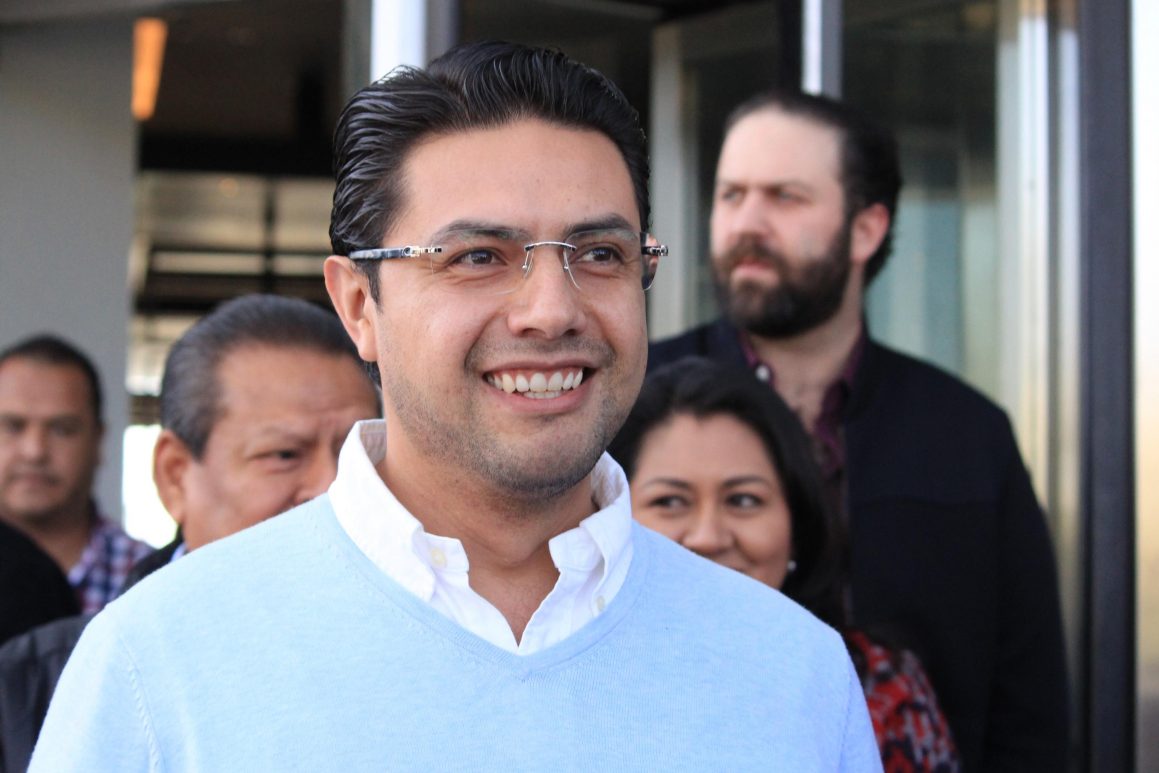 Jesús Giles seguirá en libertad; Fiscalía no presentó pruebas sólidas
