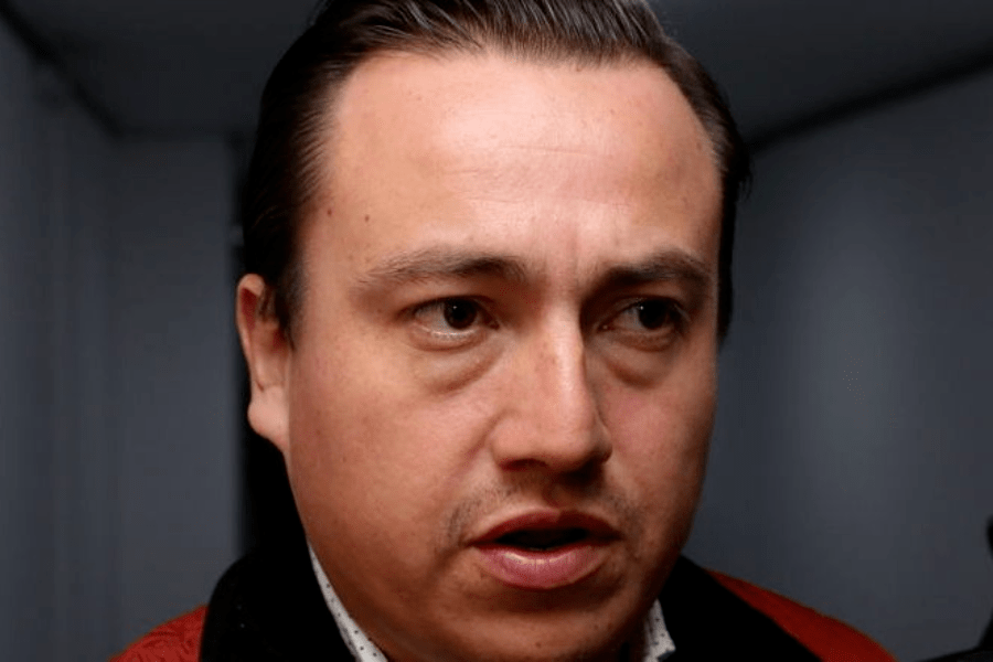 Nacho Mier se agandalla la candidatura a la presidencia de Tecamachalco