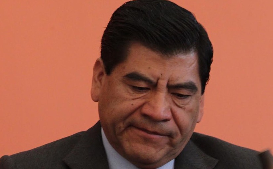 Mario Marín se ampara para seguir su proceso en libertad