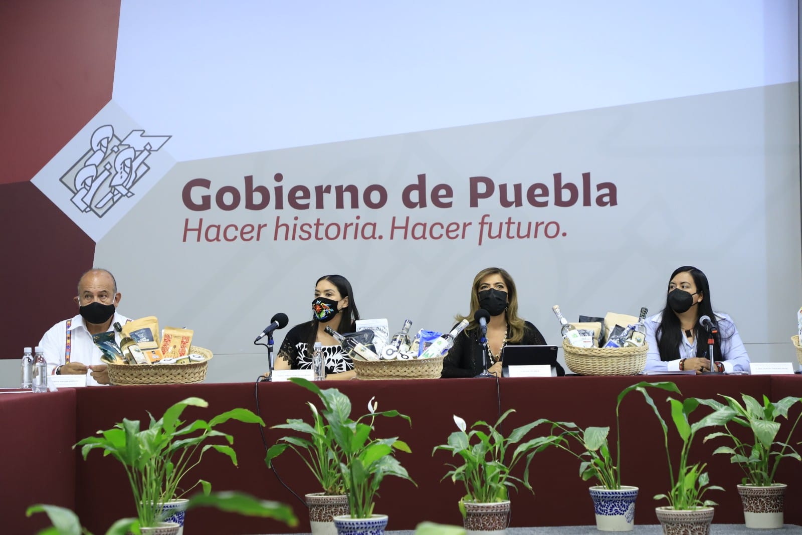 Presenta Gobierno del Estado la semana de Puebla en “Casa México” en España