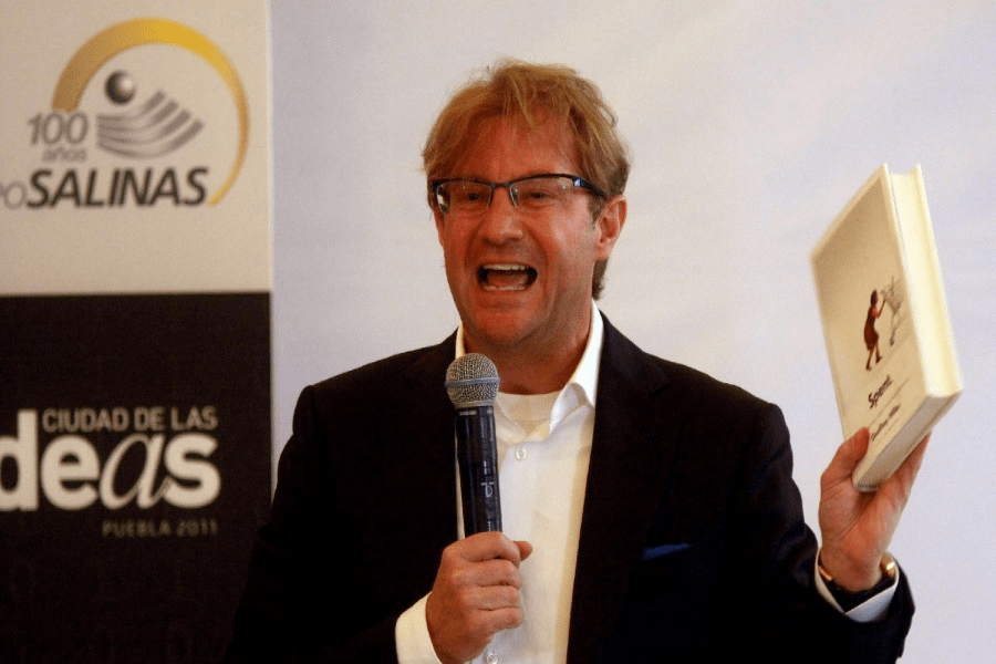 Andrés Roemer es desterrado de Puebla por orden de Miguel Barbosa