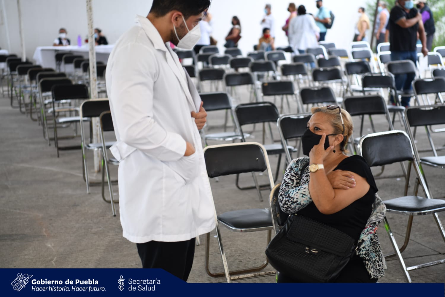 Aquí puedes checar todos los detalles de la vacunación masiva de 40 y más