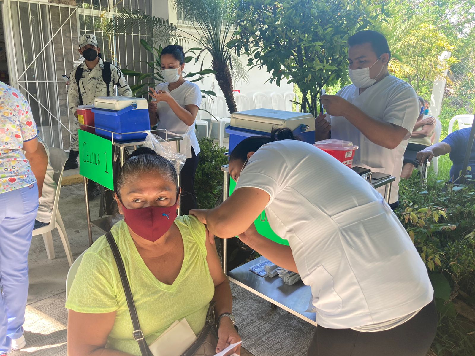 El lunes inicia la vacunación en 56 municipios para personas de 40 a 49 años
