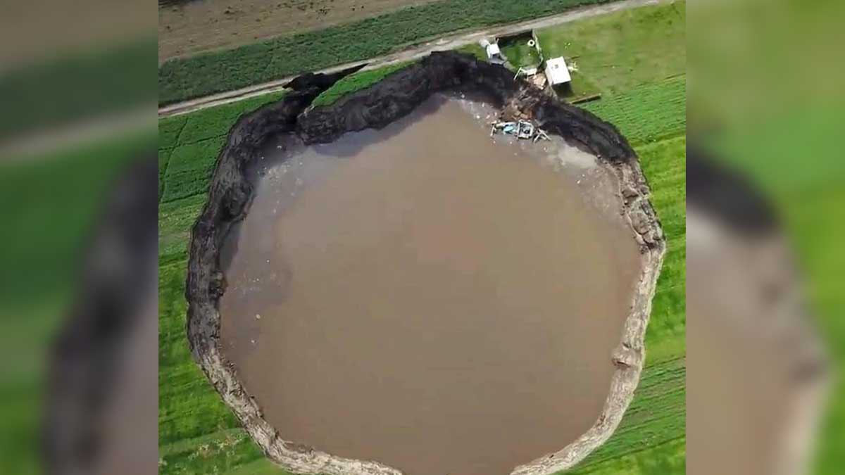 La sobreexplotación de mantos acuíferos no causó el socavón: Conagua