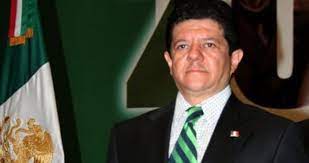 Adolfo Karam pide suspensión de orden de aprehensión