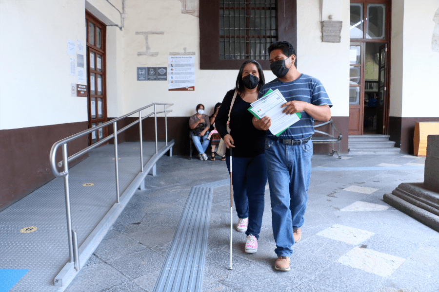 SEDIF y Registro Civil entregan 148 actas de nacimiento en Braille