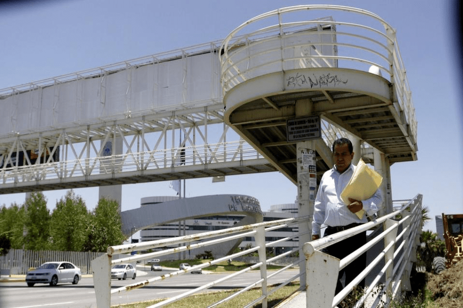 Cuatro puentes peatonales serán reparados por el Gobierno del Estado