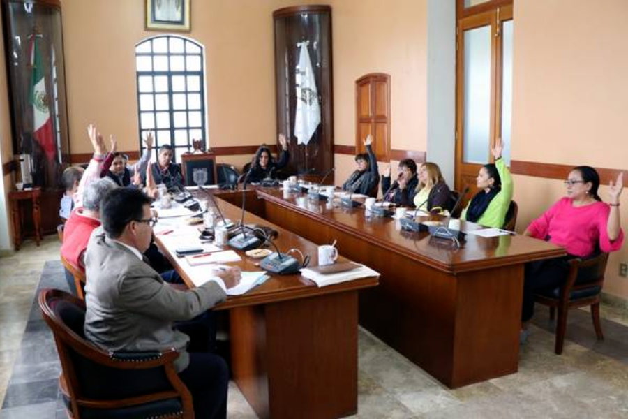 Alcaldes de 30 municipios enfrentaron procedimiento de destitución