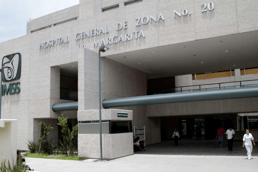 Gobierno niega que los hospitales de Puebla estén colapsados