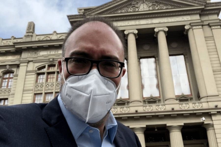 Mauricio Toledo comparece ante tribunales de Chile: «no creo en la justicia mexicana», dice