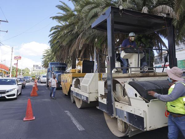 Inicia Secretaría de Infraestructura rehabilitación de Recta a Cholula