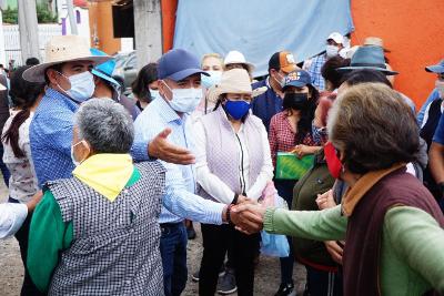 Recorre Mundo Tlatehui calles de Tonanzintla