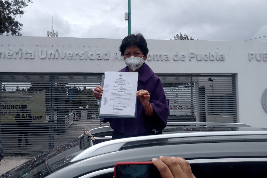 Soy una universitaria que vino desde abajo: Lilia Cedillo se registra como candidata