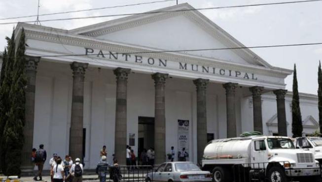 Panteones en Puebla estarán abiertos el 1 y 2 de noviembre