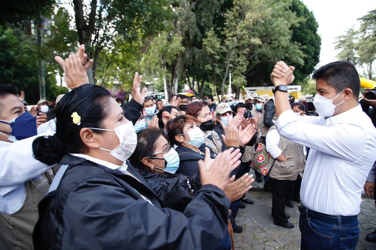Promete Rivera Pérez revisar las cien bases otorgadas a consentidos del Ayuntamiento