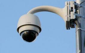 A unos días de entrar en funciones, Ariadna Ayala verifica el estado de las cámaras de vigilancia de Atlixco