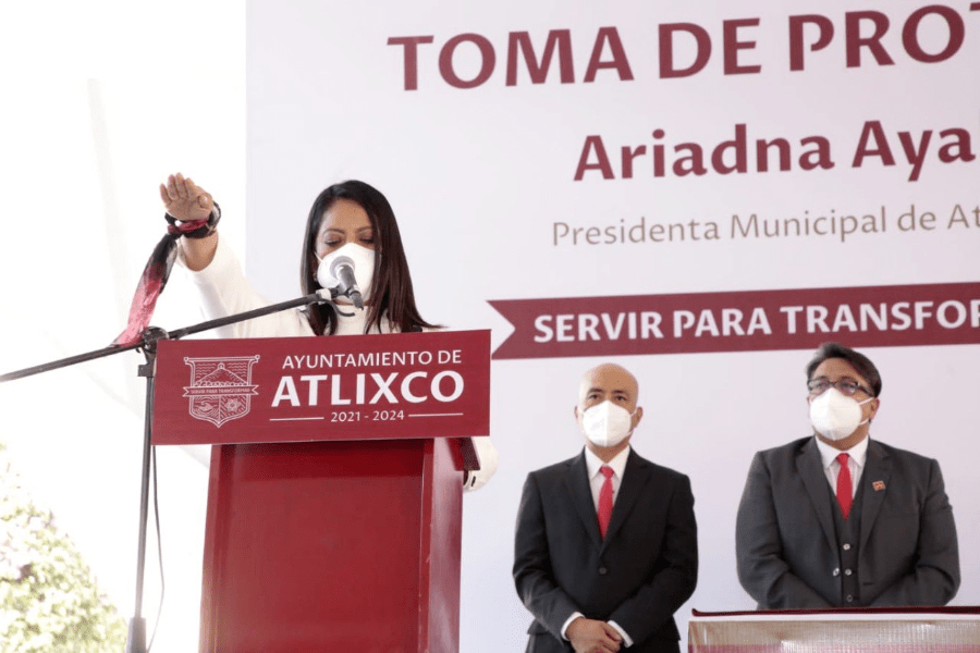 Ariadna Ayala se convierte en la primera presidenta municipal de Atlixco