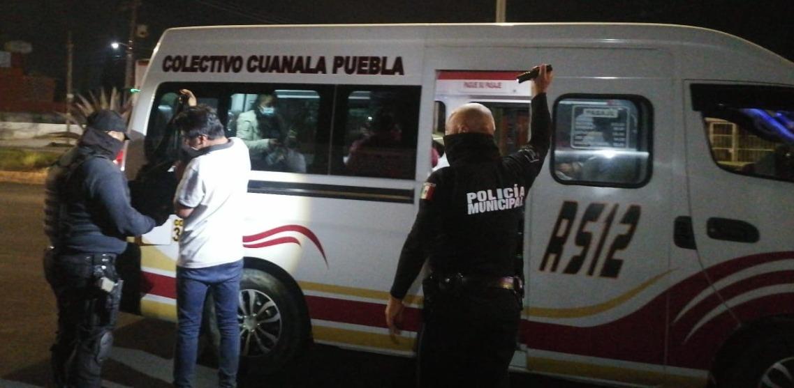 En San Pedro Cholula autoridades policiacas realizan operativo “Pasajero Seguro”