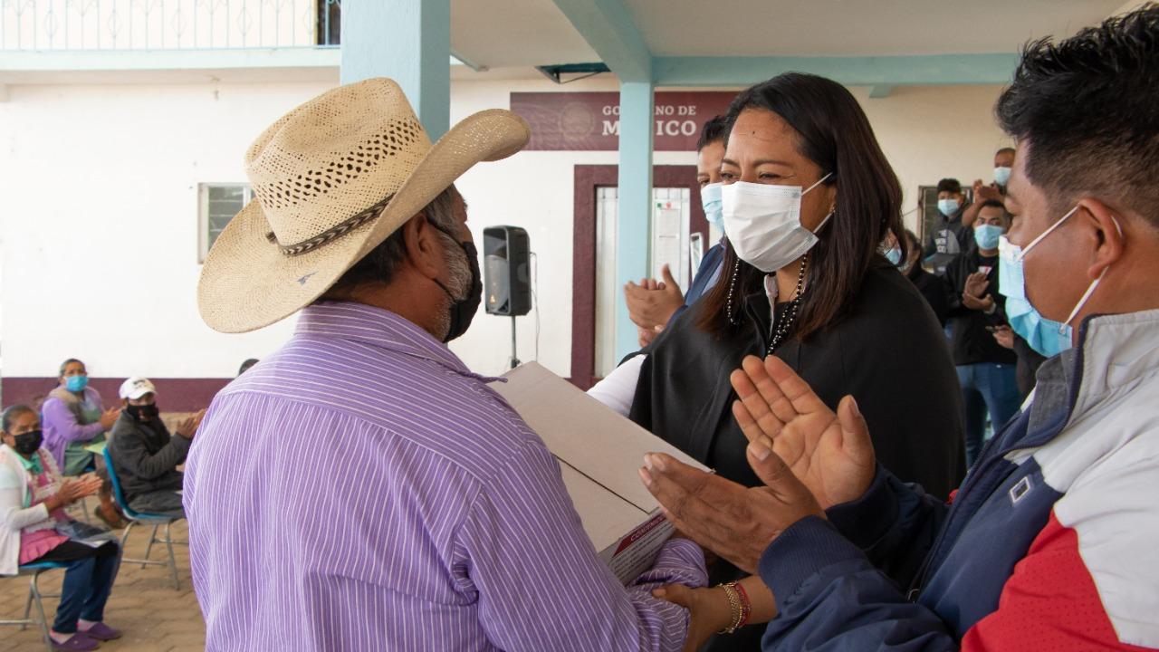 DIF Municipal de Atlixco entrega despensas en comunidades