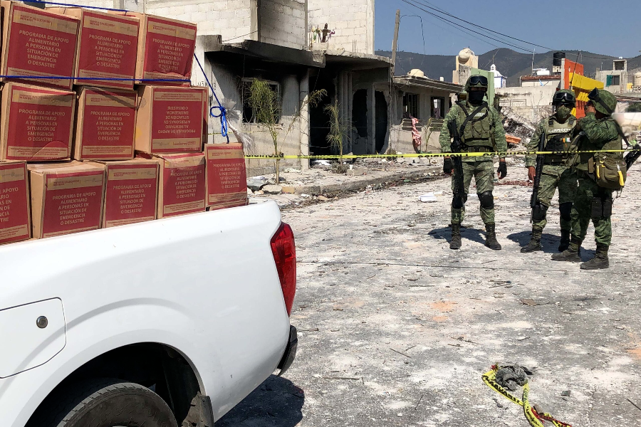 Apoya SEDIF a familias afectadas por polvorín en General Felipe Ángeles