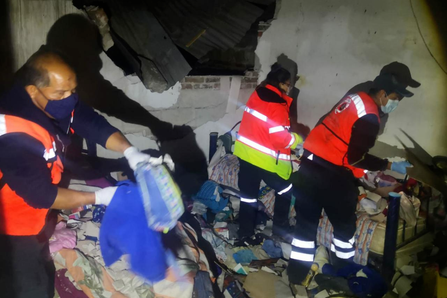 Cinco personas permanecen en el hospital tras explosión de polvorín en Zacatepec