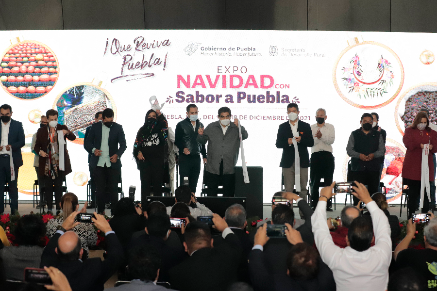 Expo Navidad «Con Sabor a Puebla» ofrece lo mejor del campo poblano