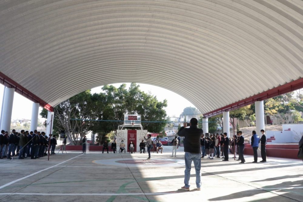 Antes de cien días, Ayuntamiento de Atlixco inicia entrega de obras educativas