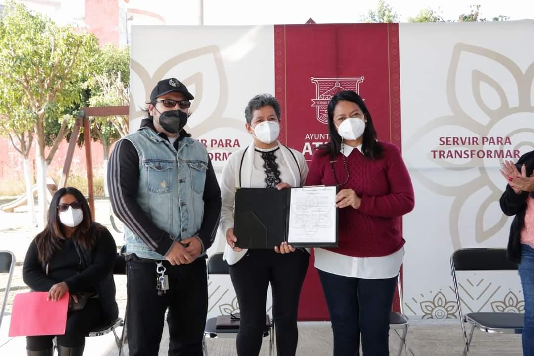 Ariadna Ayala comprometida con la educación