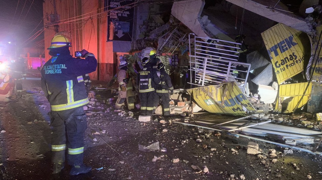 Explosión en la 2 poniente deja 1 muerto y 15 personas heridas