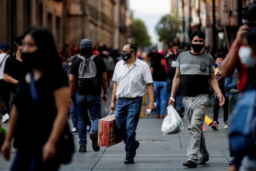 La cuarta ola de COVID entra de forma moderada en Puebla