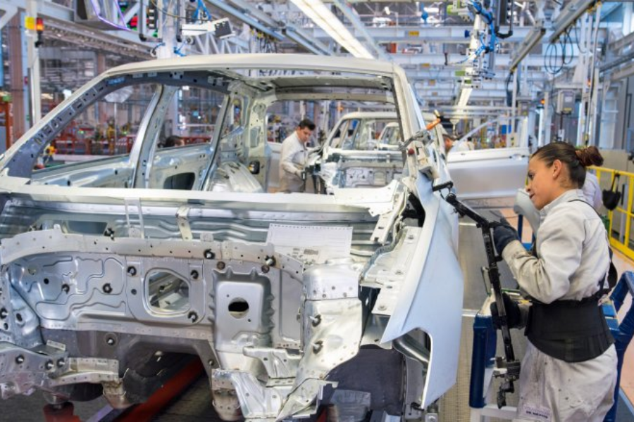 Volkswagen retrasa su inicio de producción hasta el próximo 18 de enero