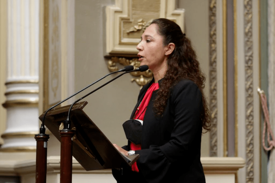 Comparece la secretaria de Planeación y Finanzas, María Teresa Castro Corro