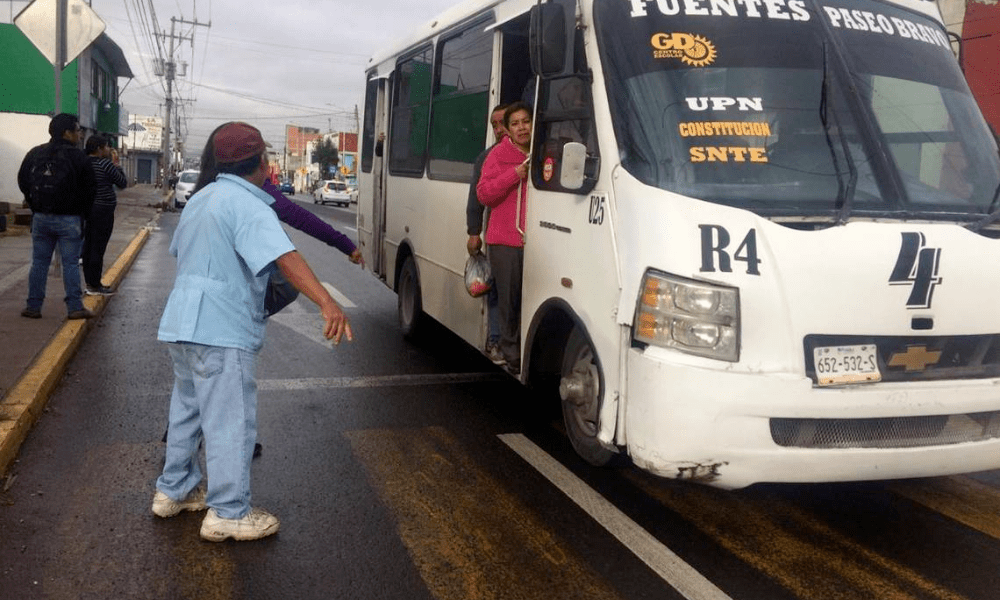 Rivera va por el reordenamiento del transporte público en calles de la 8 a 16 Oriente; el plan será presentado a mediados de 2022