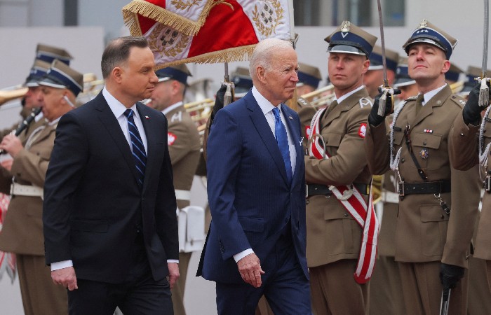 Putin es un carnicero y no merece seguir en el poder: Joe Biden