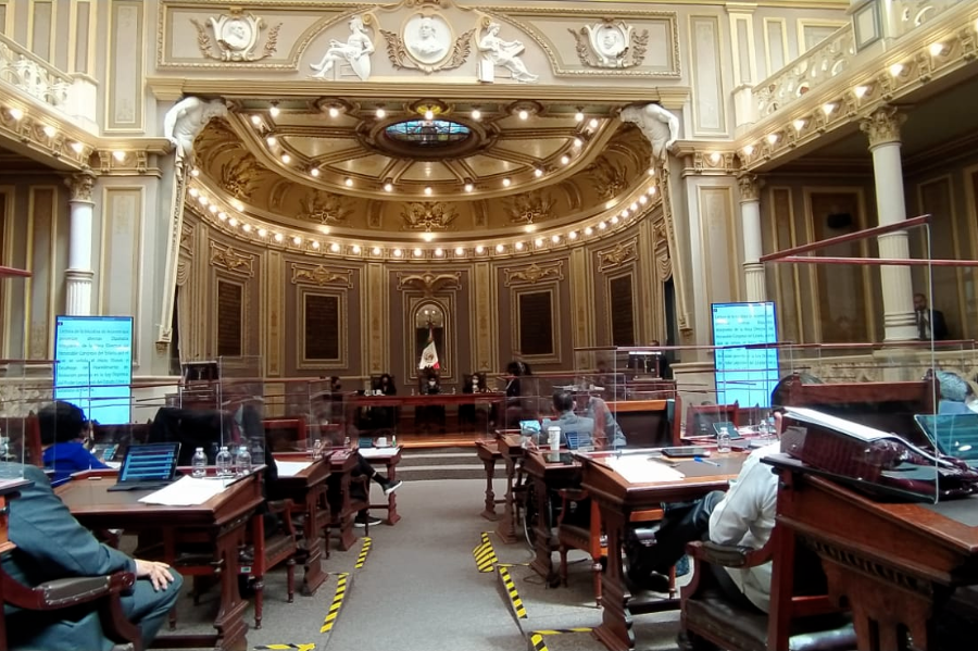 Llega al Congreso la iniciativa para derogar el delito de ultraje a la autoridad
