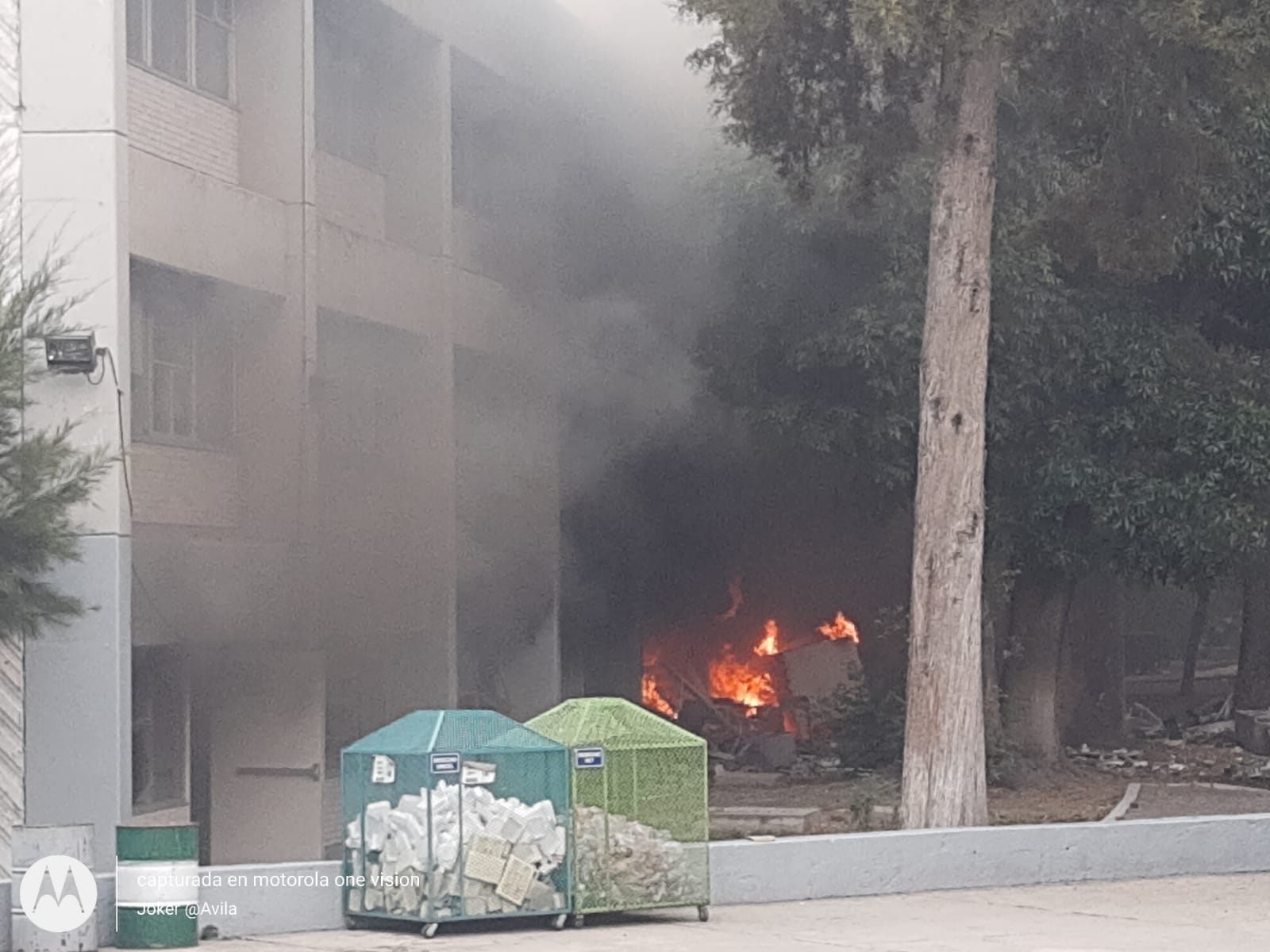 Explosión en la FES Zaragoza deja un saldo de tres lesionados