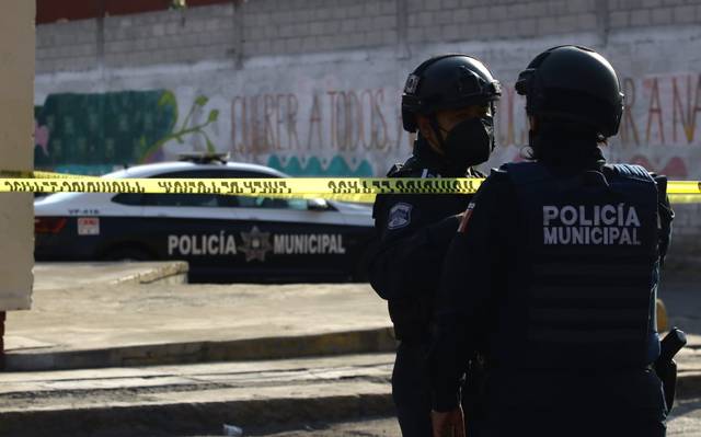 Con huellas de violencia hallan un muerto afuera del mercado de “Santa Anita”