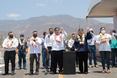 Con red carretera, Gobierno de Puebla genera mejores condiciones de vida: Barbosa Huerta