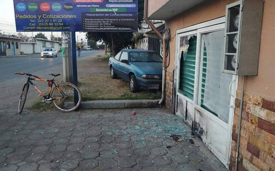 Sentencian a un año y medio de cárcel al poblano que colocó un explosivo en Xalmimilulco para extorsionar a sus familiares