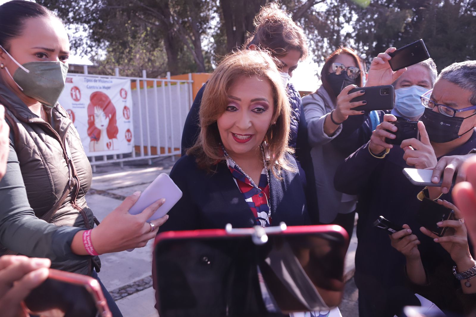 Imágenes: políticos de Puebla y el país asisten a emmitir su voto