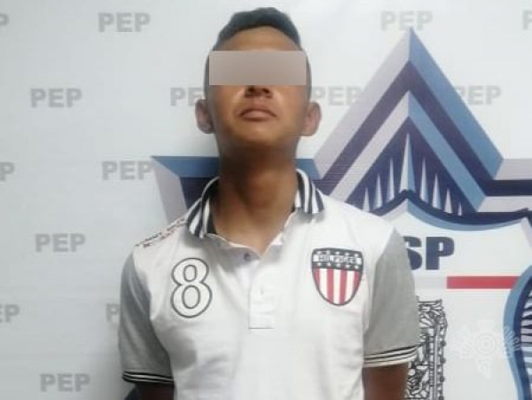 En Tlahuapan, detienen a joven en posesión de arma de fuego